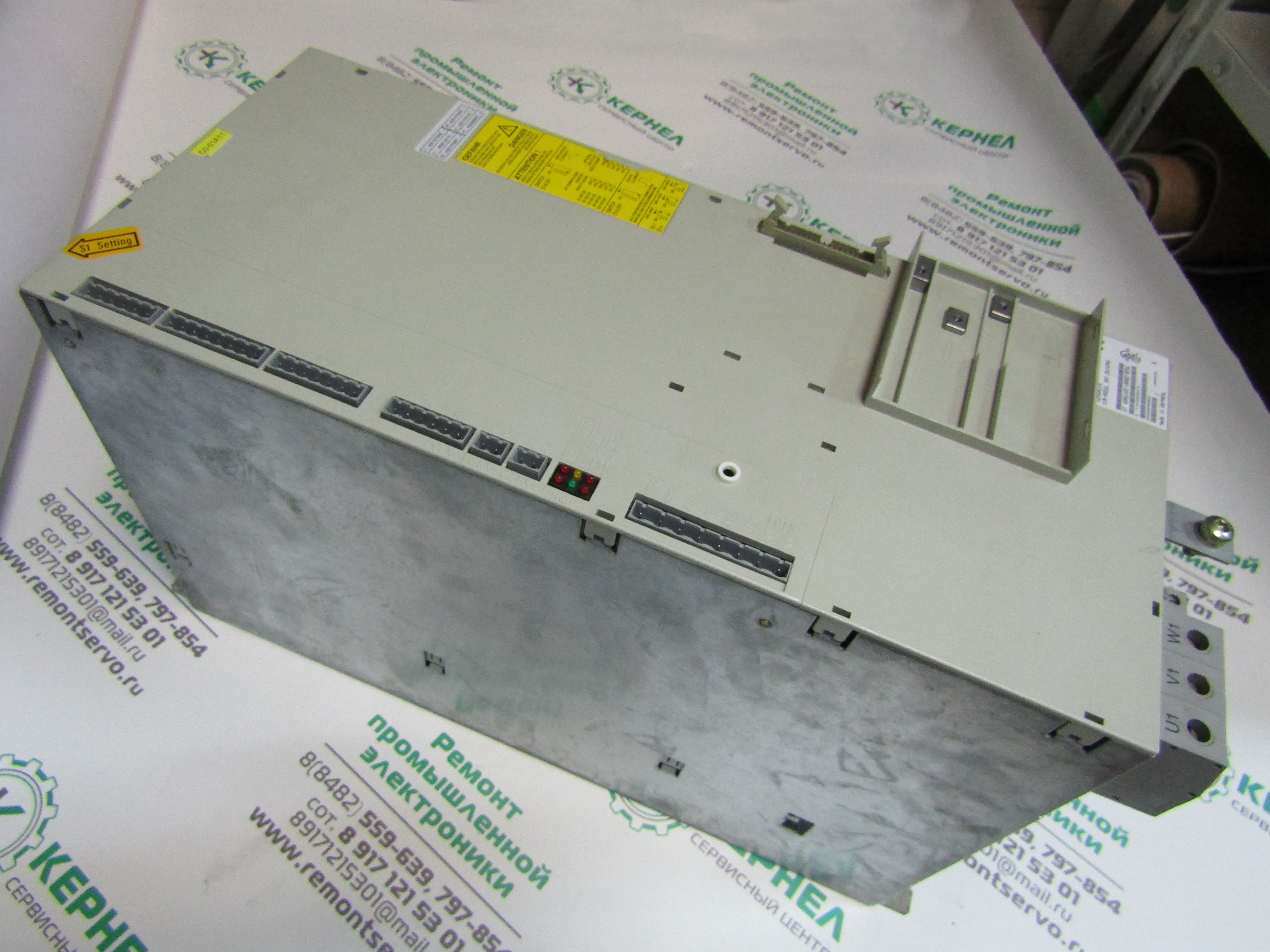 SIEMENS SIMODRIVE 1P 6SN1123-1AA00-0BA1