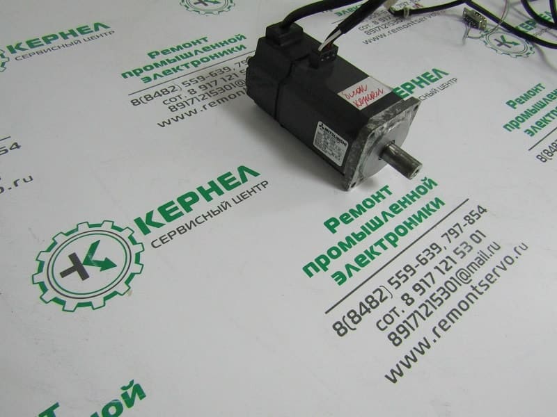 Серводвигатель Mitsubishi HC-KFS43K фото